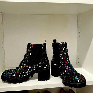 Brand new never worn sequence black boots